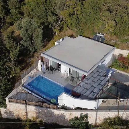 Peaceful Private Pool And Jacuzzi Villa *
