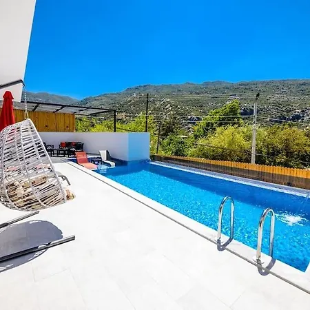 Villa Peaceful Private Pool And Jacuzzi Kalkan